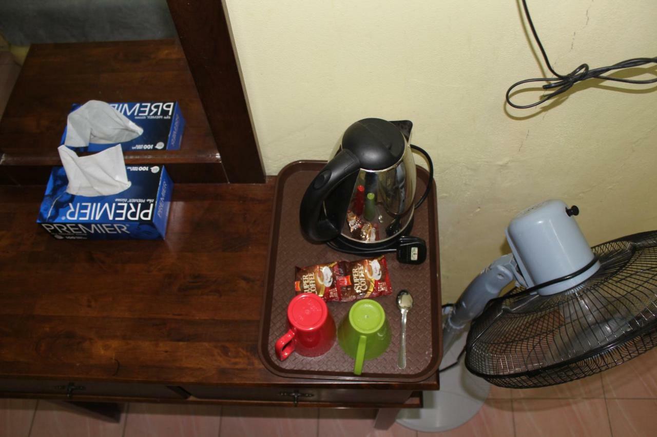 拉瑙 力瓦古旅馆酒店 外观 照片